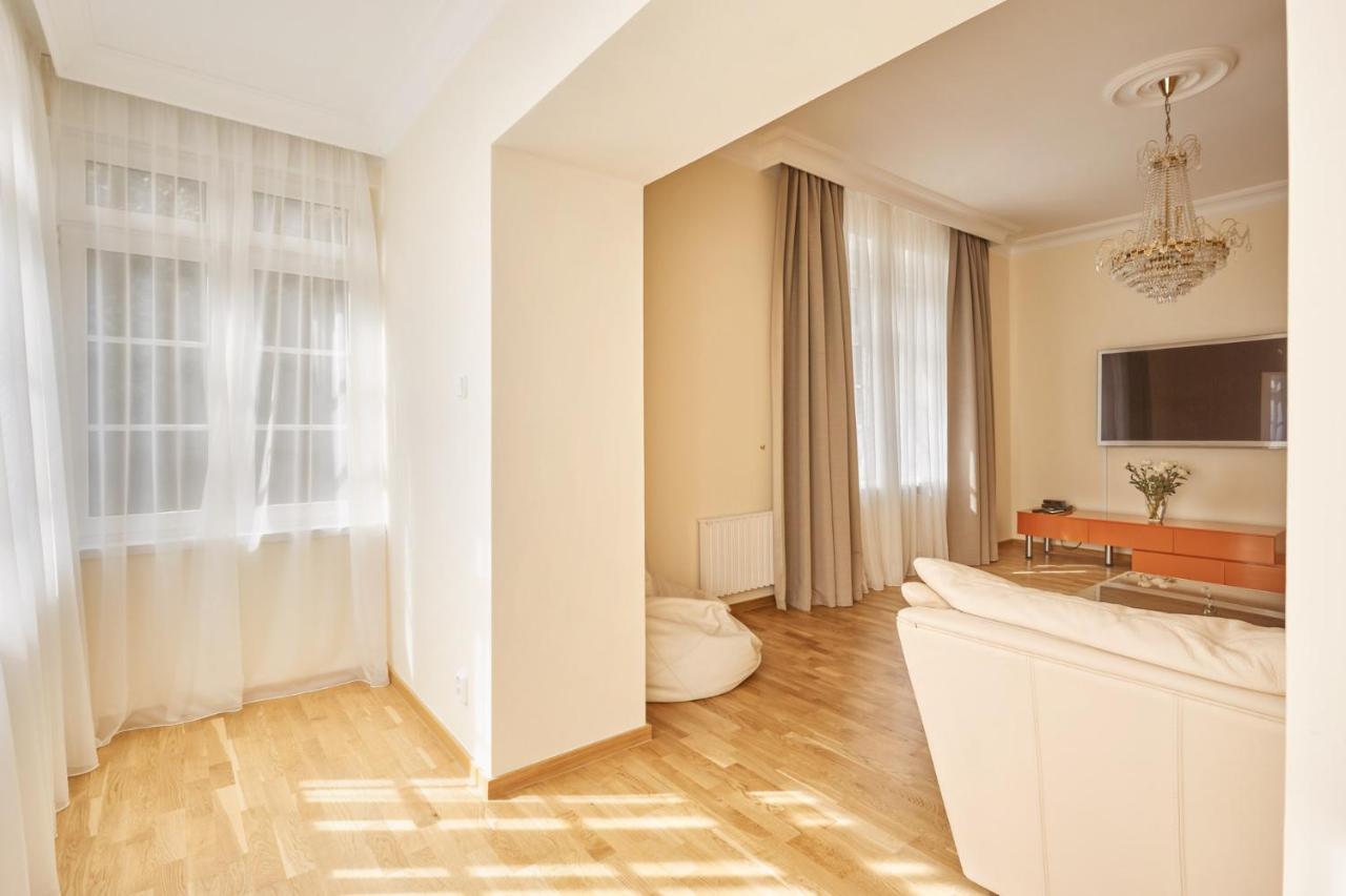 Villa Deluxe Apartments Karlovy Vary Bagian luar foto